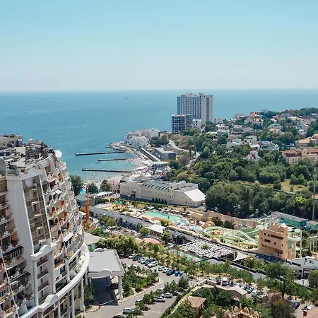 Arcadia Sky Sea View Apartament *